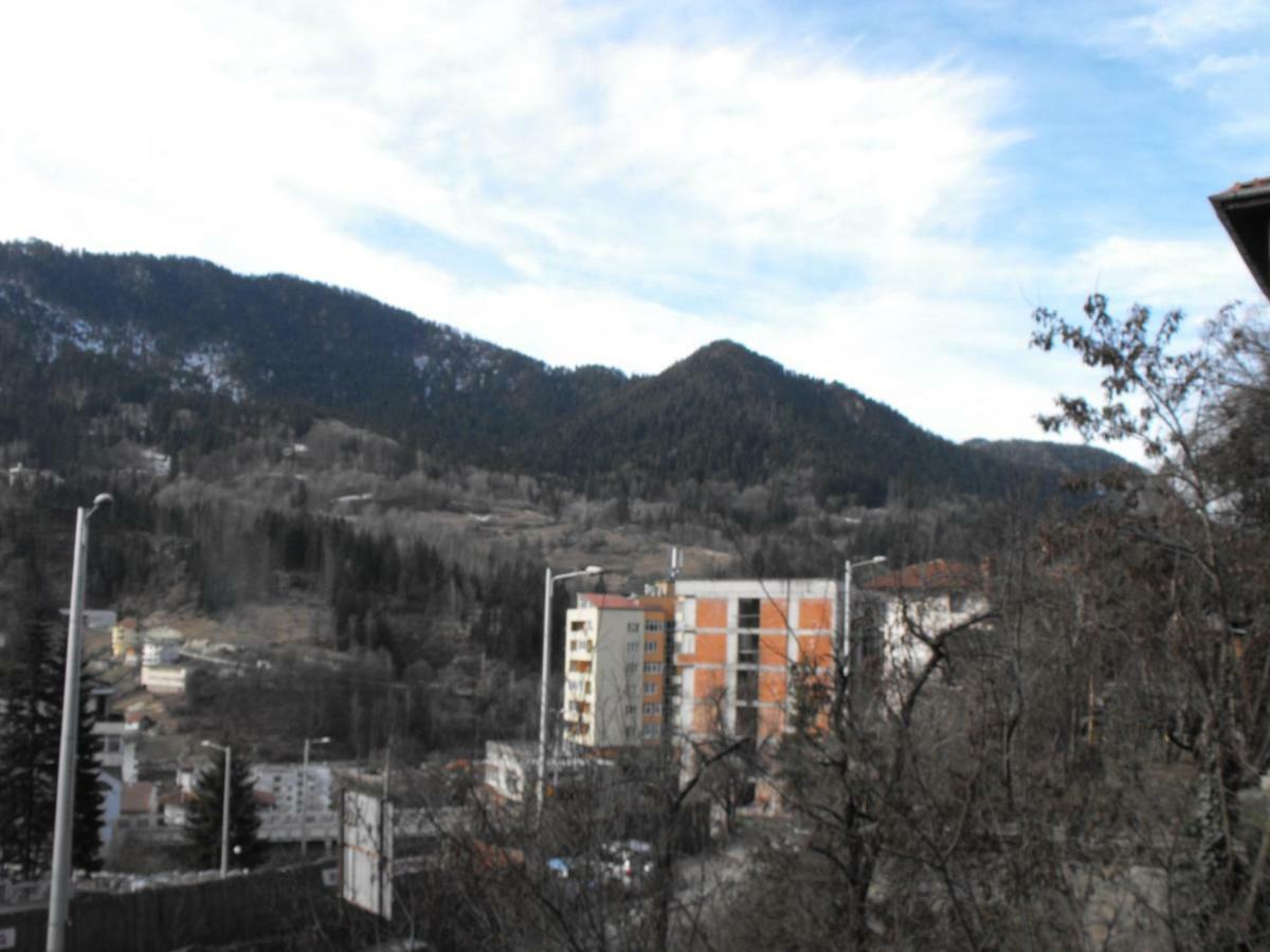 Къща За Гости "Георгиеви" Smolyan Extérieur photo